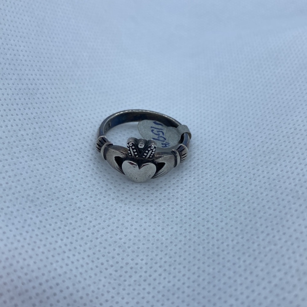 BOGO50 .925 sterling silver claddagh ring